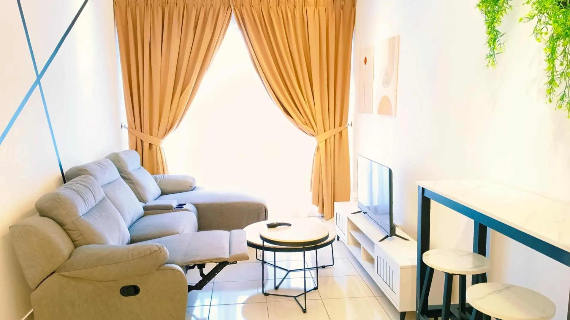 Kulai Apartment 3Br-5Br Near Ioi, Aeon And Senai Airport