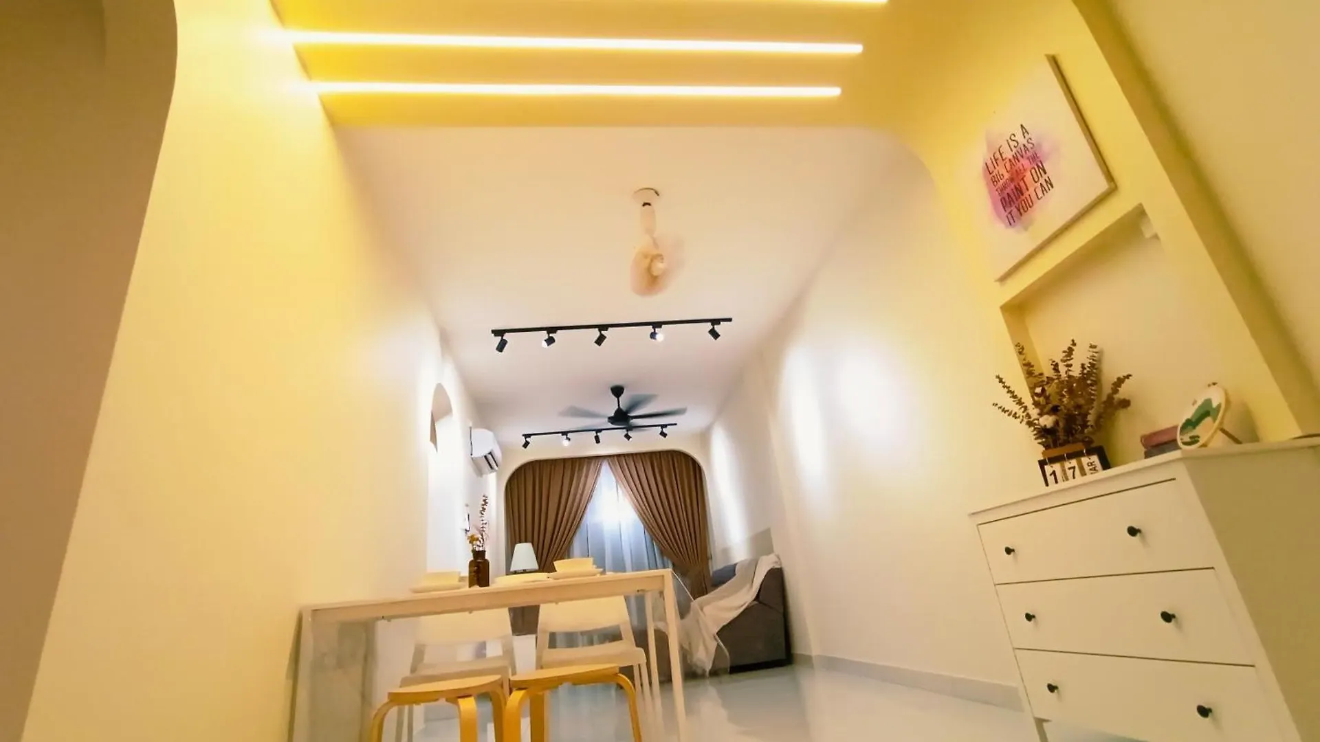 Kulai Apartment 3Br-5Br Near Ioi, Aeon And Senai Airport 0*,  Malaysia