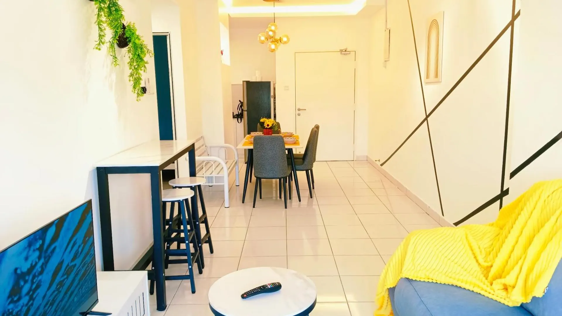 Kulai Apartment 3Br-5Br Near Ioi, Aeon And Senai Airport 0*,  Malezya